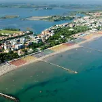Retreat In Just 100m From The Grado-Pineta