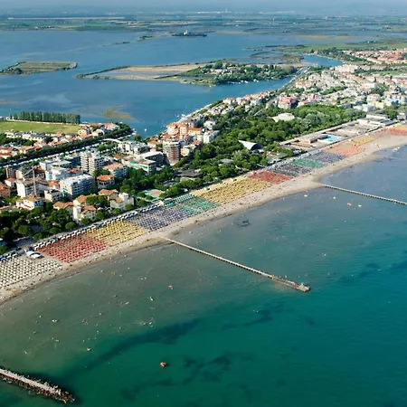 Retreat In Just 100m From The Grado-Pineta