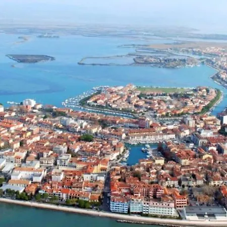 Retreat In Just 100m From The Apartament