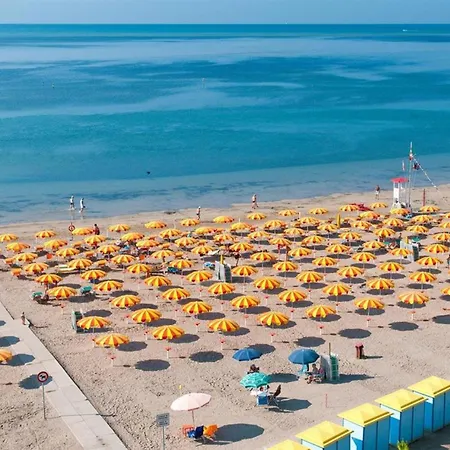 Retreat In Just 100m From The